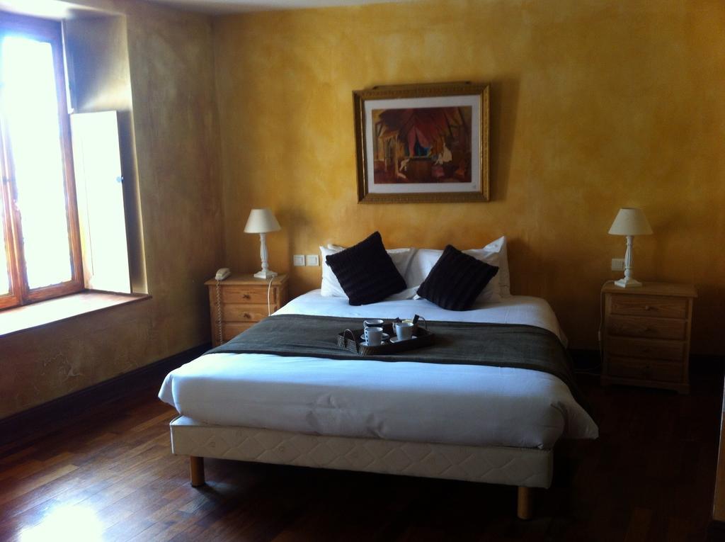 Hotel Le Thy Ploërmel Zewnętrze zdjęcie