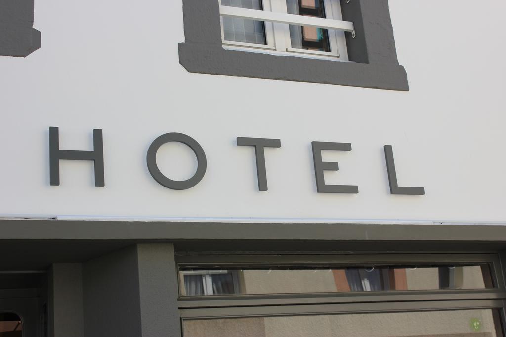 Hotel Le Thy Ploërmel Zewnętrze zdjęcie