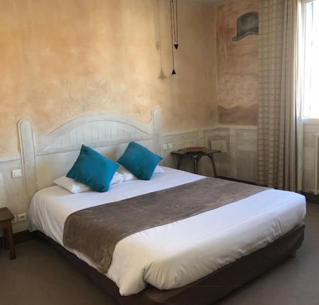 Hotel Le Thy Ploërmel Zewnętrze zdjęcie